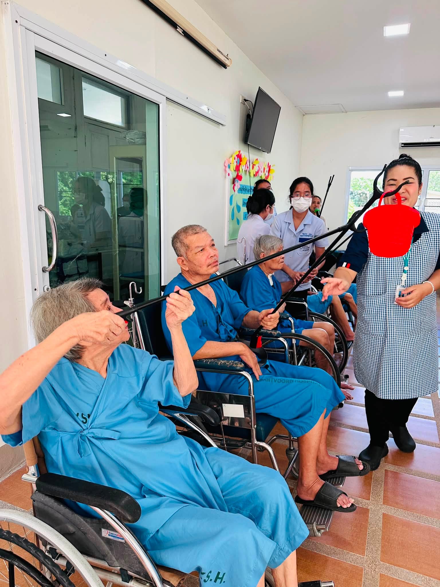 บริการดูแลและฟื้นฟูสุขภาพผู้สูงอายุ